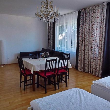 Apartment Nahe Rosenhuegel Vienna Luaran gambar